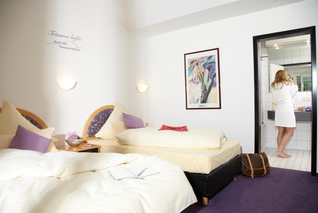 Hotel Deynique Вестербург Екстериор снимка